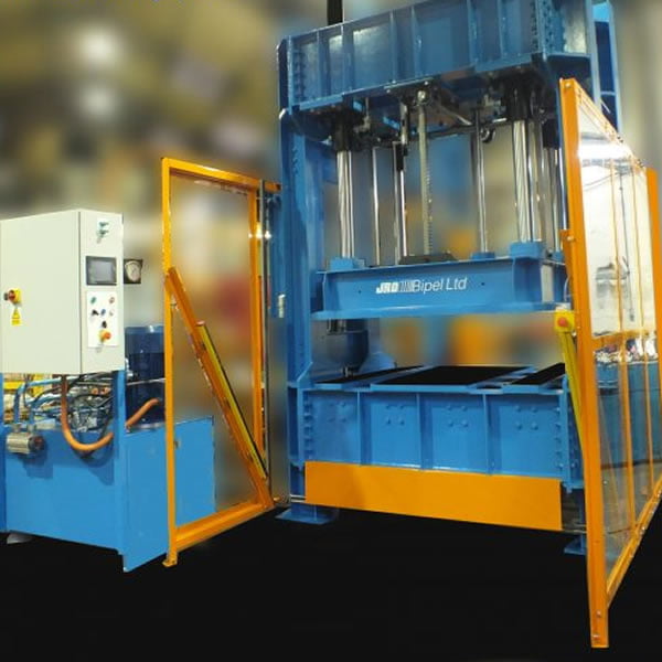 New-Composite-compression-moulding-press